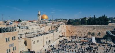 Jerusalem er et af flere omstridte spørgsmål i Palæstina-konflikten. Byen har også stor historisk og religiøs betydning for jøder, kristne og muslimer verden over. Foto: Unsplash.